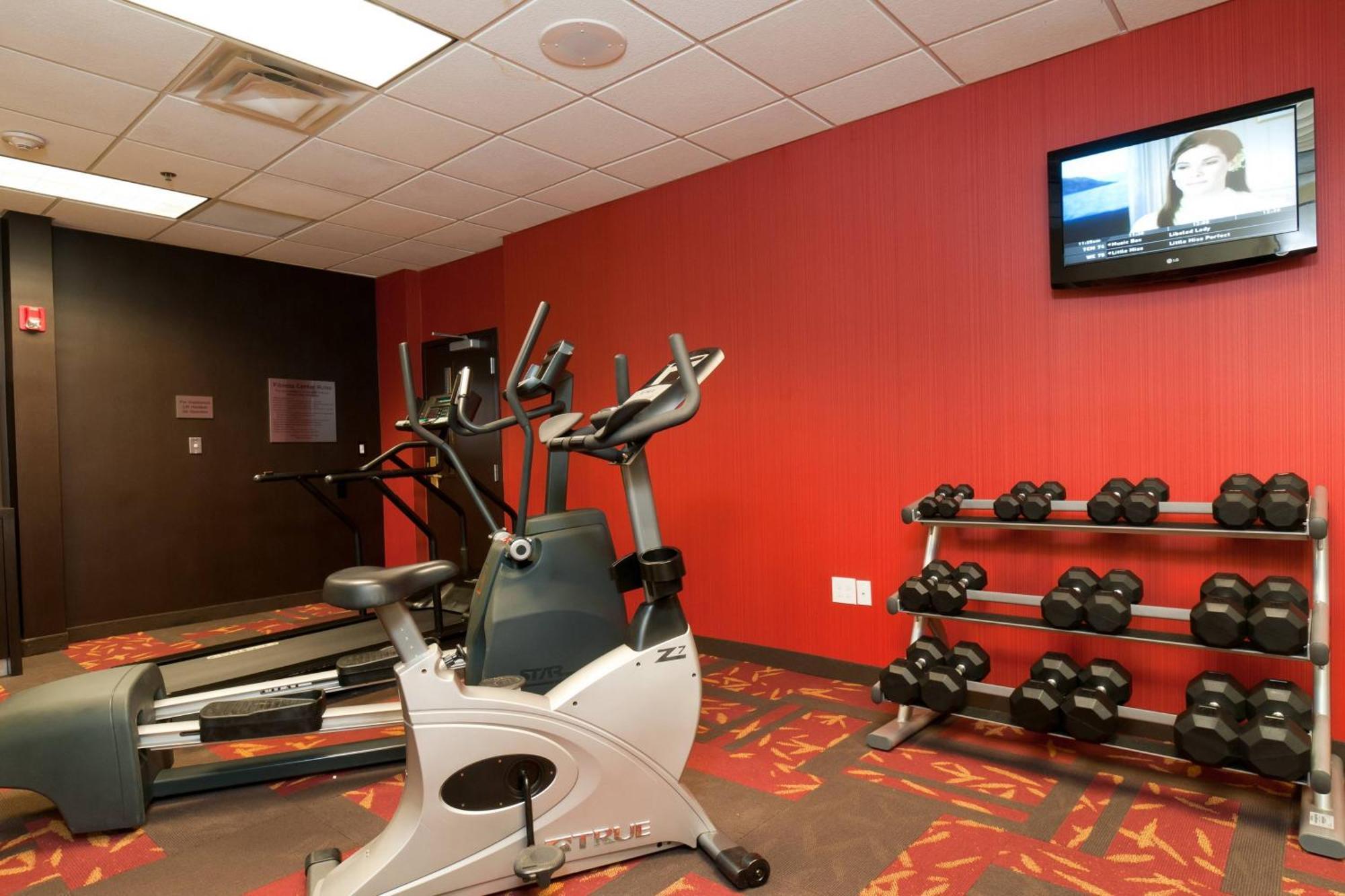 Hotel Courtyard By Marriott Charlotte Norman