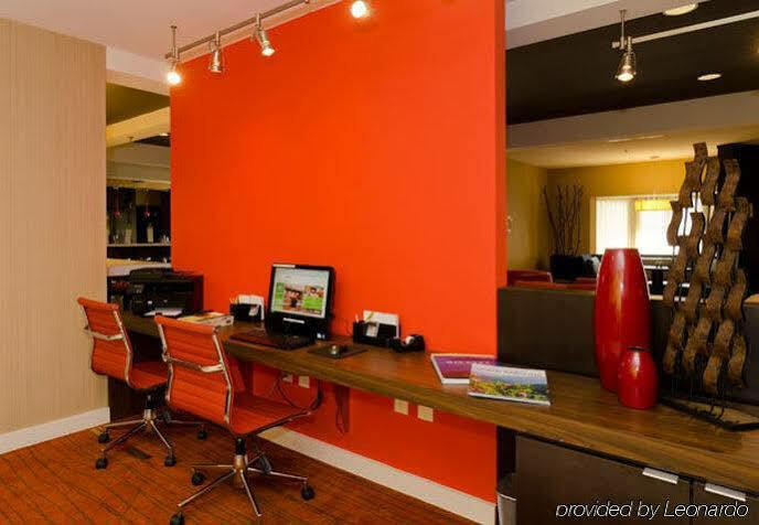 Hotel Courtyard By Marriott Charlotte Norman Huntersville